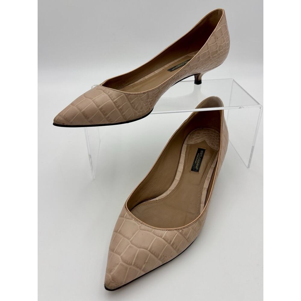 Dolce & Gabbana Bellucci Kitten Heels Beige Nude Embossed Leather Size 38 US 8